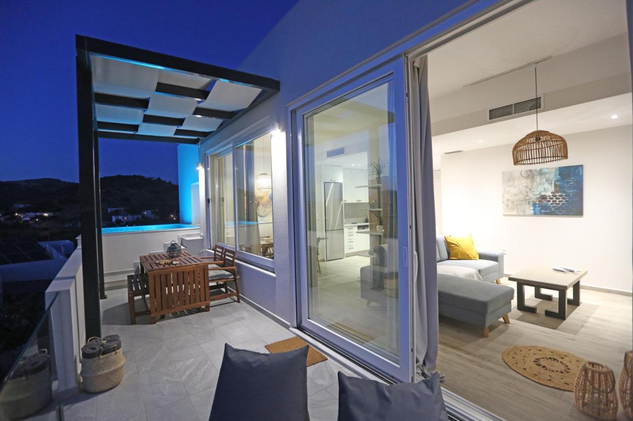Villa Mare Syros Finikas  Ngoại thất bức ảnh