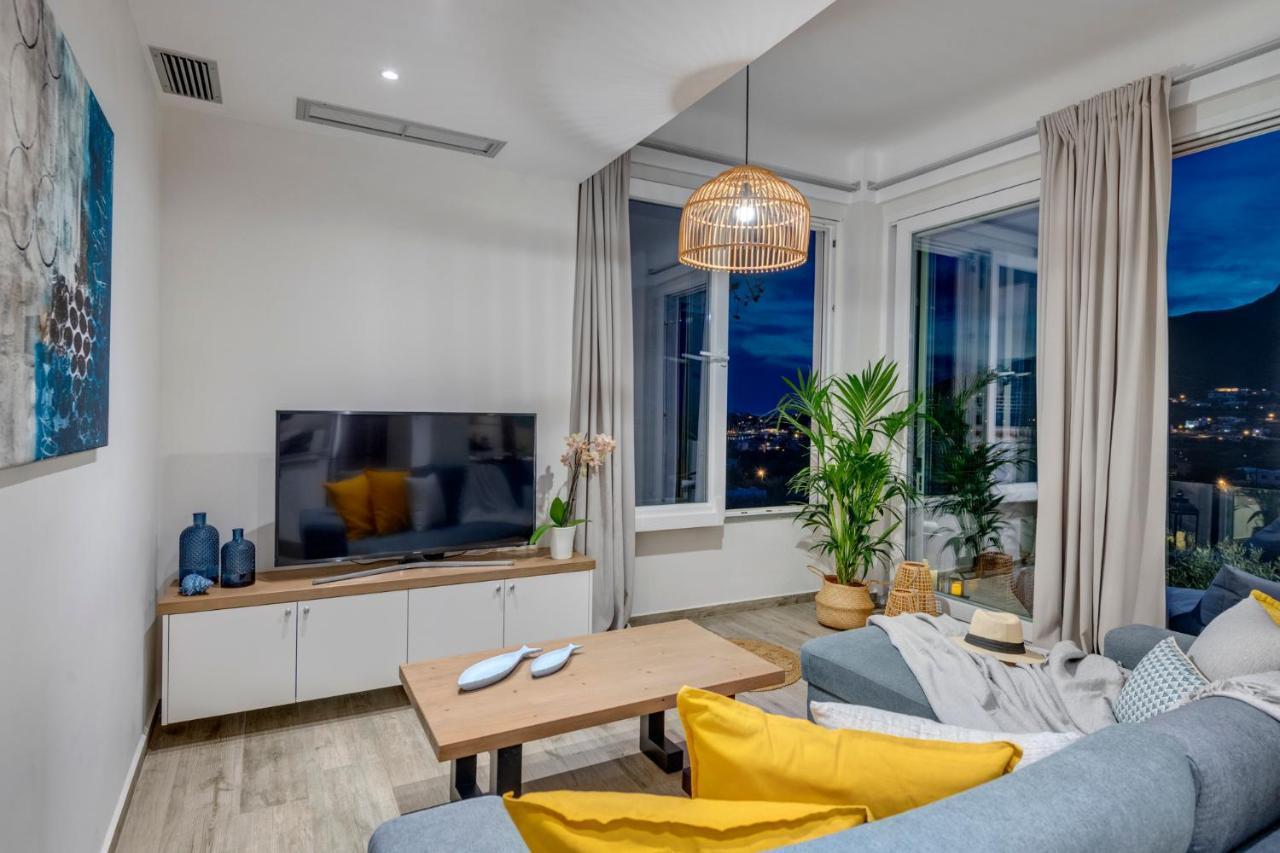 Villa Mare Syros Finikas  Ngoại thất bức ảnh